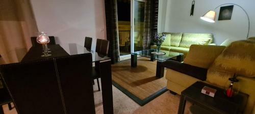 An Apartment By The Sea In Oliva Playa