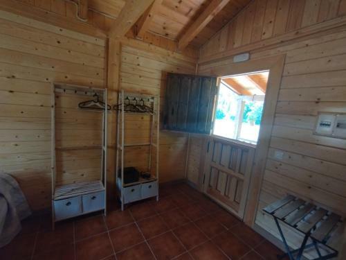 Camping La Zarapica - Palacios Del Sil