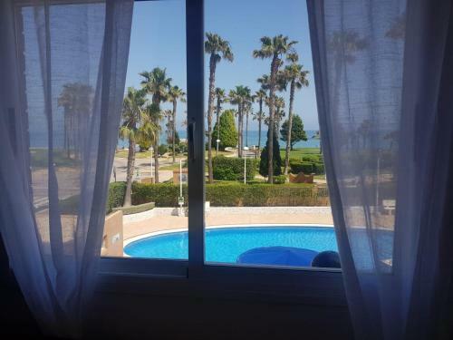 Apartamento Marina Dor Frontal 1� L�nea