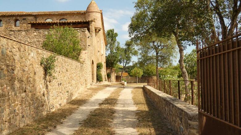 Villa Mas Soles - Parlav� - Masia De Alquiler Vacacional