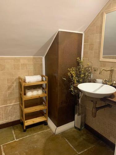 Casa Con Amplio Jard�n En Pech�n