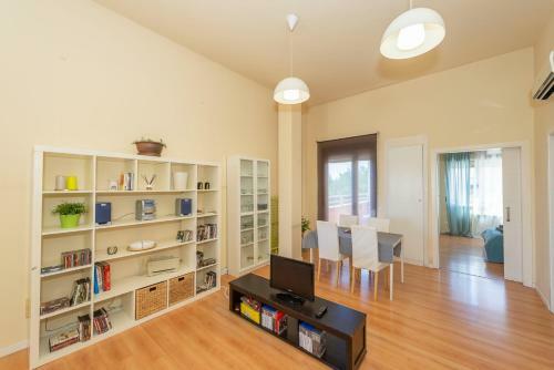 Apartamento Muy Luminoso En Pinto