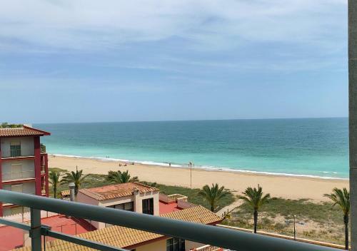 Apartamento En La Playa Con Piscina
