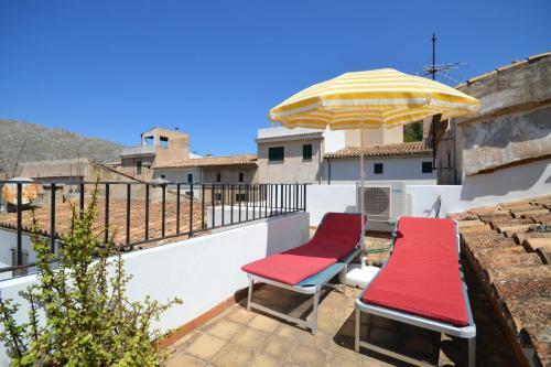 Townhouse With Jacuzzi In Pollensa