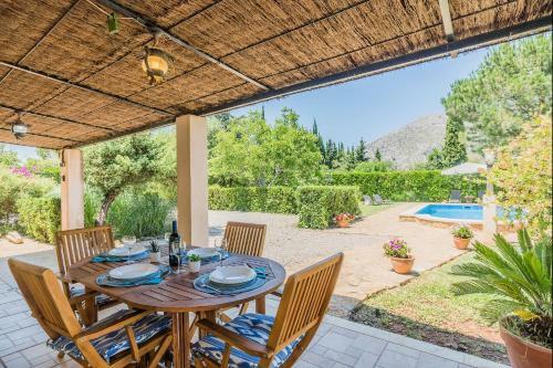 Villa With Private Pool Walking Distance To Town