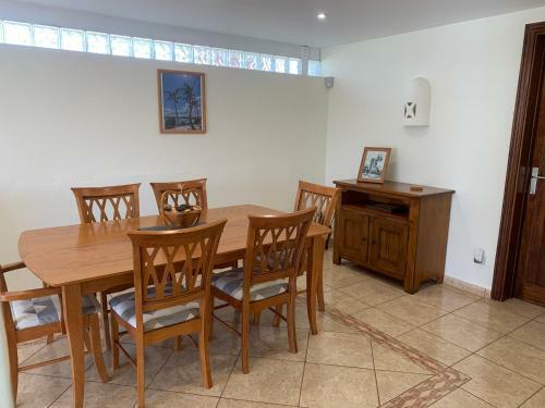 Beautiful 2 Bed, 2 Bath Detached Villa With Private Pool In A Very Relaxed Area.
