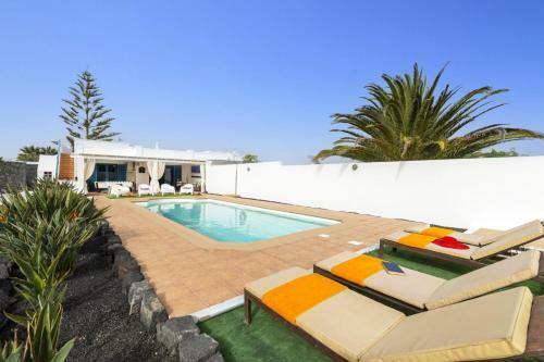 Villa Lomo Blanco By Villa Plus