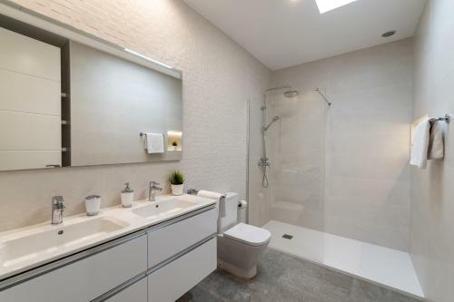 Villa Aqualava 1 By Villa Plus