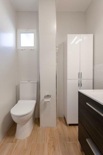 Apartamento Palmeras Playa Studio: Pools, Beach, Sun & Shore