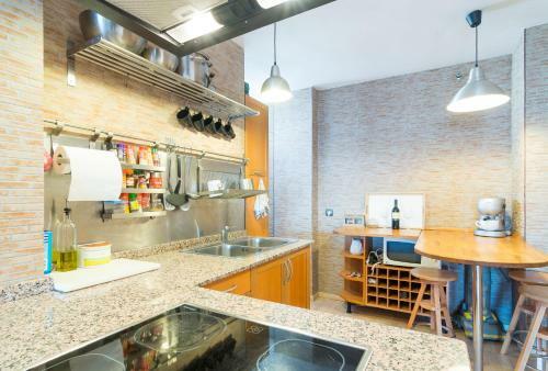 Apartamento Atico (wifi) En Malaga Prv.