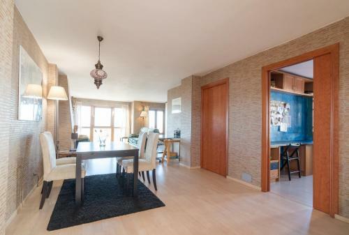 Apartamento Atico (wifi) En Malaga Prv.