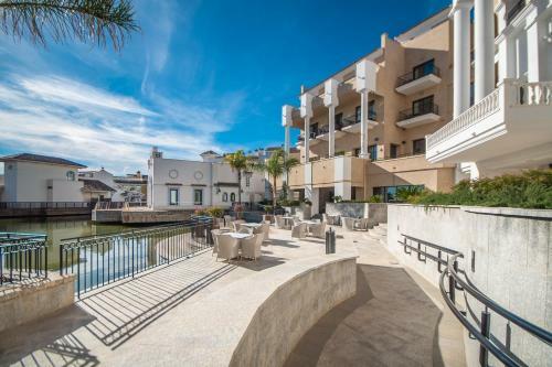Apartment Near The Pool - Mo4011lt