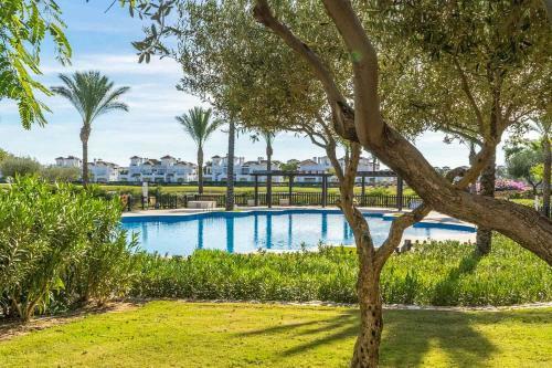 Apartment Near The Pool - Mo4011lt