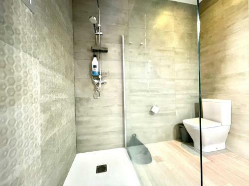 Luxury Apartment Overlooking Atlantic Ocean, Wifi