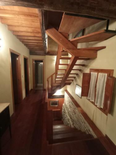 Casa De Abril 2