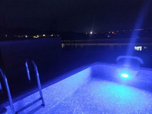 Apartamento �tico Con Piscina Privada