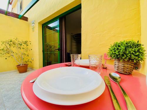 Cozy And Sunny Bungalow In Maspalomas