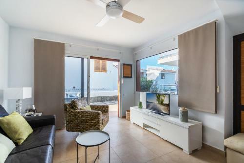 Apartamento Bonito Bungalow Con Piscina Junto A La Playa