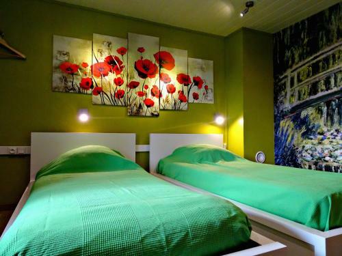 Hostal Datcha Bourguignonne