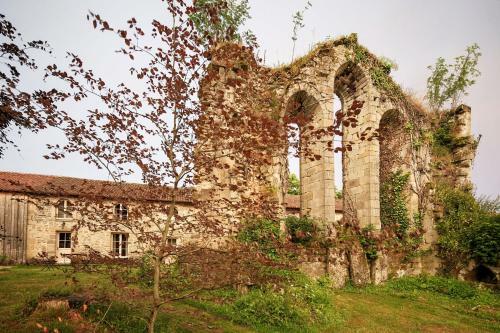 Hostal Abbaye Du Palais