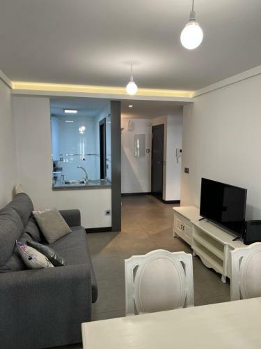 Apartamento En Primera L�nea D� Silgar