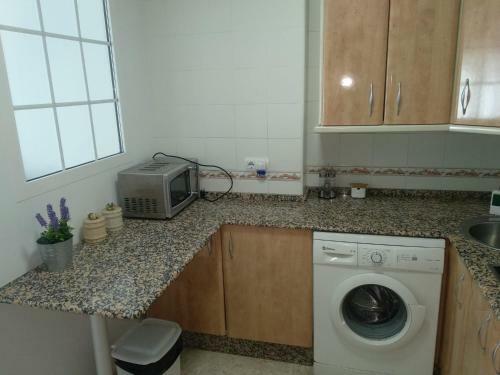 Apartamento En Avda. Quinto Centenario