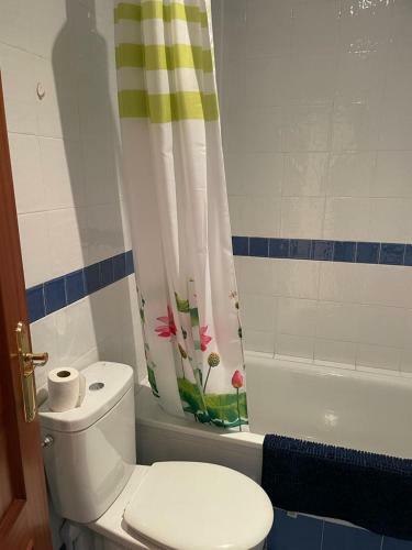 Apartamento Amplio En Casco Hist�rico