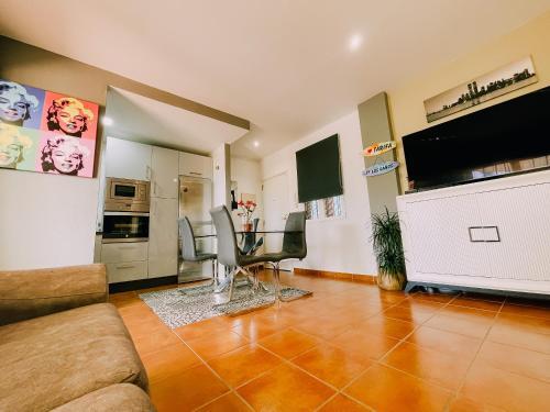 Apartamento Mika's House