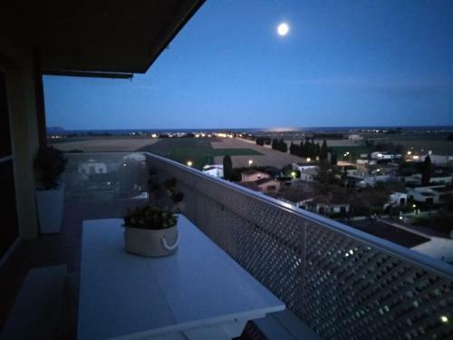 Apartment Near The Sea