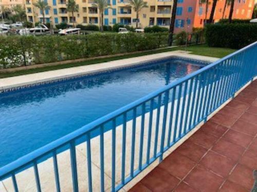 Apartamento En El Puerto De Sotogrande