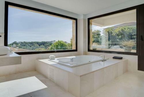 Villa Luxurious Paradise Sea View And An Amazing Scenery