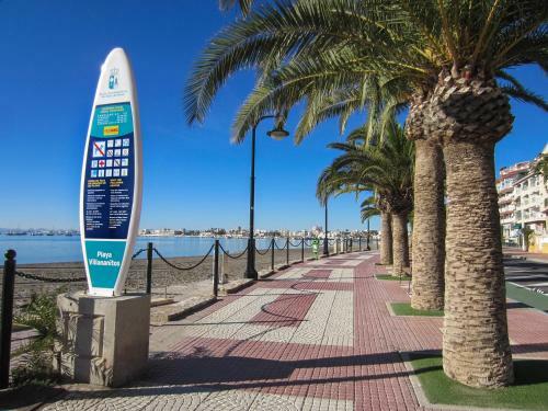 Townhouse 300 Meters From Beach