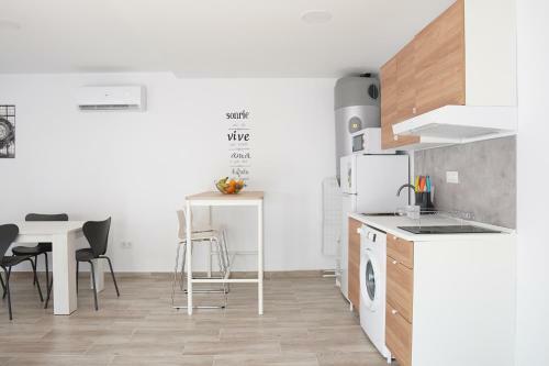 Apartamentos Tur�sticos San Miguel Arc�ngel, S.l.