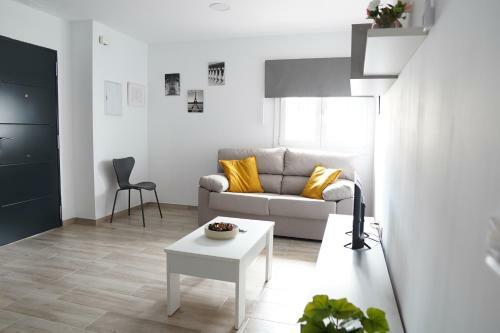 Apartamentos Tur�sticos San Miguel Arc�ngel, S.l.