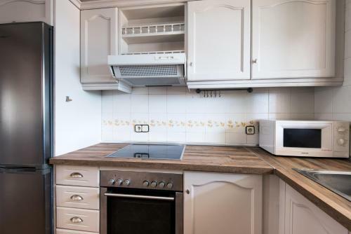 Apartamento Quiet Duplex Between Golf, Sea And Mountains