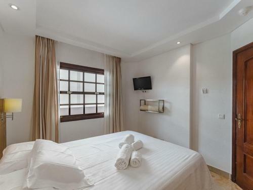 Apartamento 349 Royal Park Albatros Pool, Terrace And AC