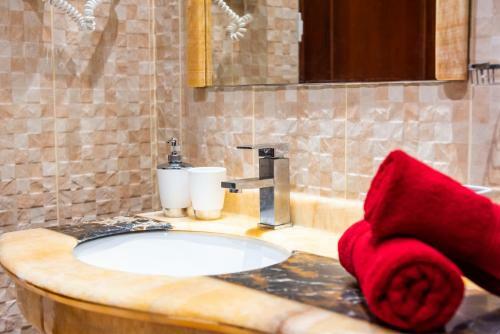 Apartamento 349 Royal Park Albatros Pool, Terrace And AC