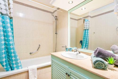 Apartamento Azzurro Albatros Pool, Terrace