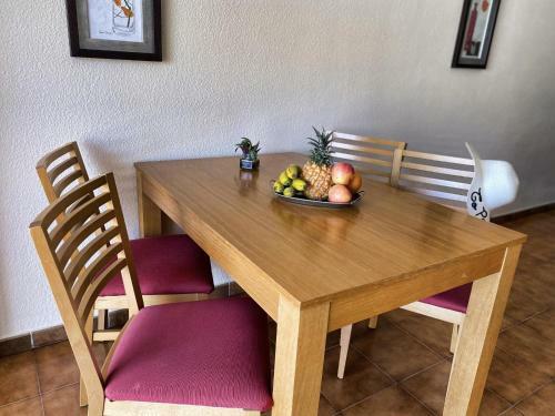 Walk To Golf Heated Pool Apartment