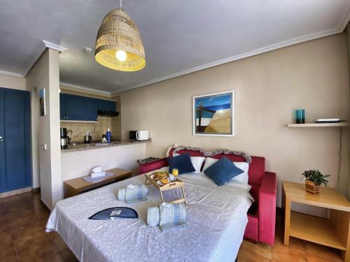 Walk To Golf Heated Pool Apartment