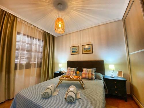 Walk To Golf Heated Pool Apartment