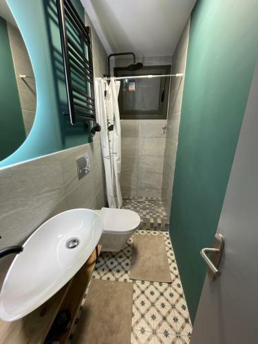 Apartamento App.with Terrace 3min.from The Beach