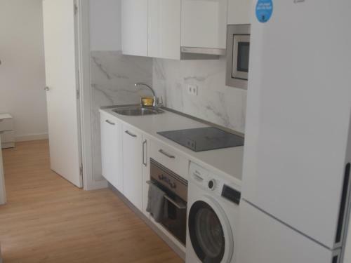 Apartamento Apto Reformado Con Garaje Y Wifi A 4 Min Playa