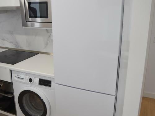Apartamento Apto Reformado Con Garaje Y Wifi A 4 Min Playa