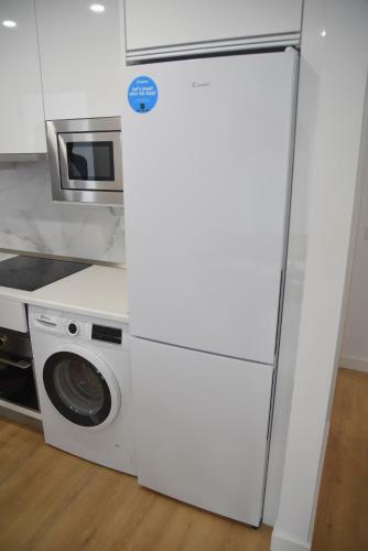 Apartamento Apto Reformado Con Garaje Y Wifi A 4 Min Playa