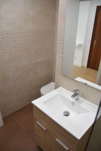 Apartamento Apto Reformado Con Garaje Y Wifi A 4 Min Playa
