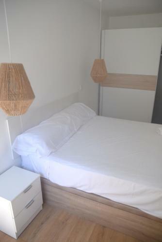 Apartamento Apto Reformado Con Garaje Y Wifi A 4 Min Playa