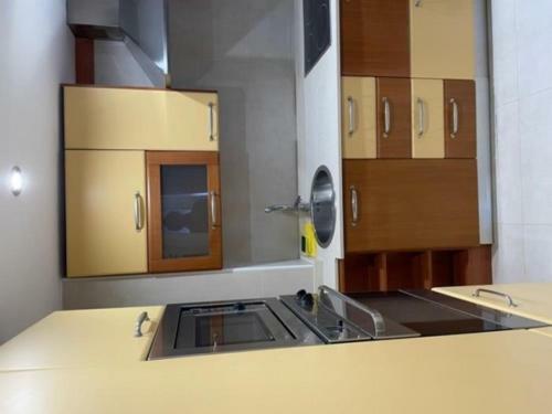 Amplio Apartamento En Calle Peatonal Centrica
