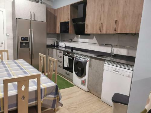 Apartamento Centro De Baracaldo, Parcela De Garaje Gratis