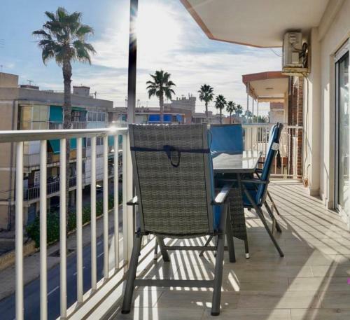 Three Bedroom Top Apartment By The Beach